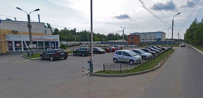 Шлагбаум он ночных визитеров Шлагбаум он ночных визитеров
